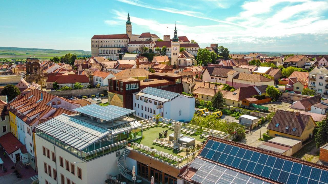 Hotel Galant Mikulov Exterior foto